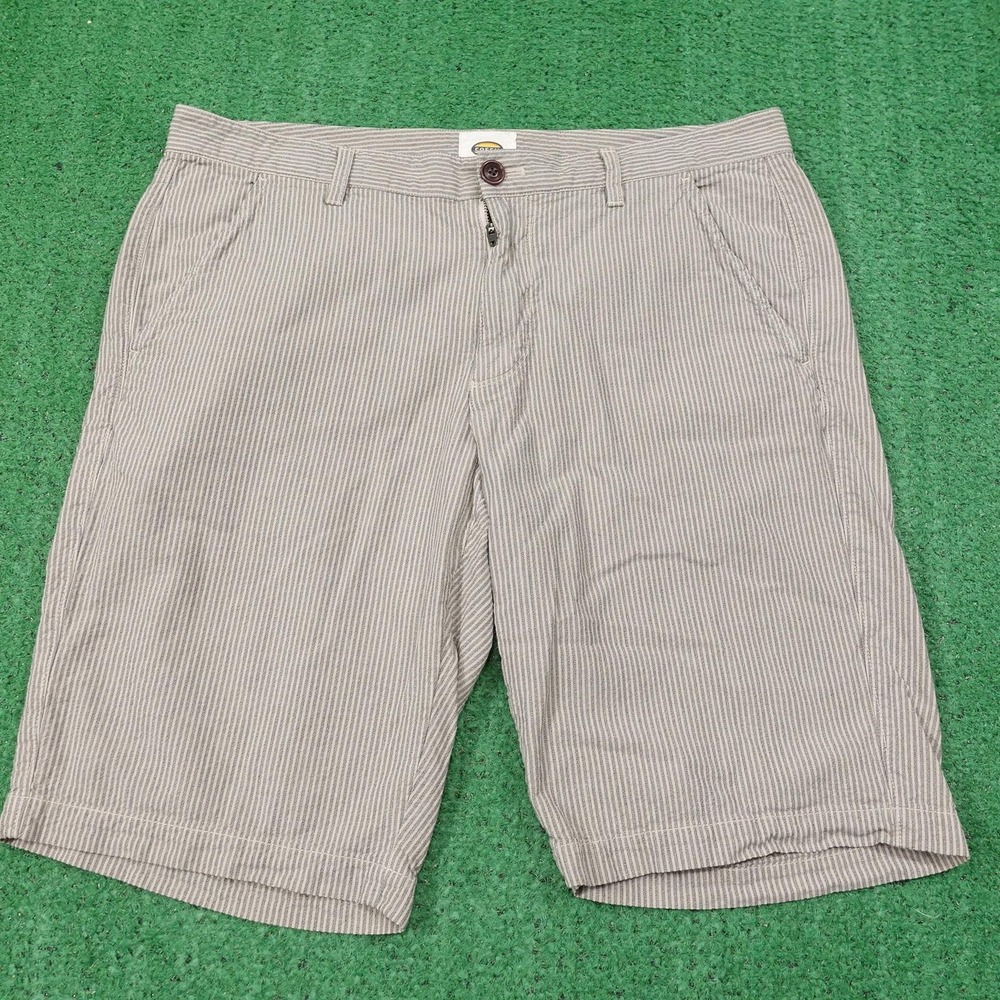 Fossil Shorts‎ Mens 34 Beige Striped Seersucker Chino Cotton Pockets 10.5 Inseam